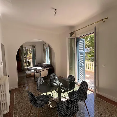 Seaside Jungle Retreat 别墅 尼斯