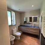 빌라 Seaside Jungle Retreat 니스