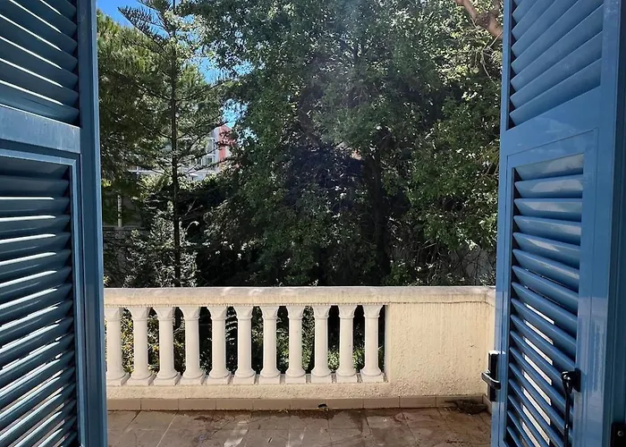 别墅 Seaside Jungle Retreat
